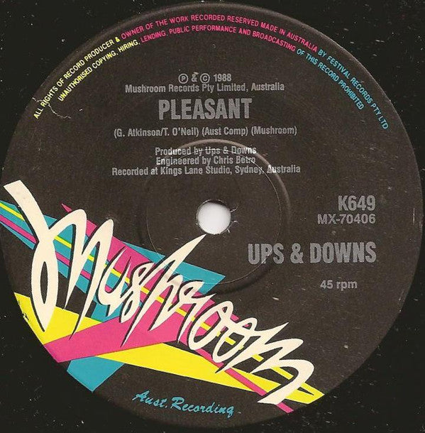 Ups And Downs : Moments Away (7", Single, Ltd)