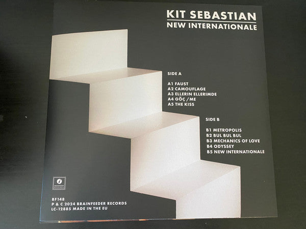 Kit Sebastian : New Internationale (LP, Red)